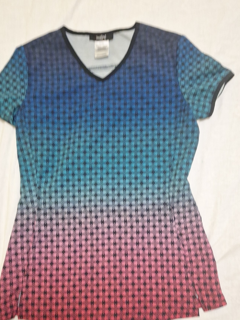 Heartsoul Blue Teal Pink Ombre V-Neck Women’s Scrub Top Size XS